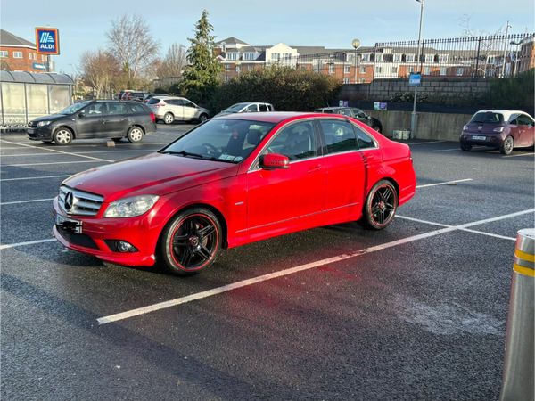 Mercedes-Benz C-Class Saloon, Diesel, 2010, Red