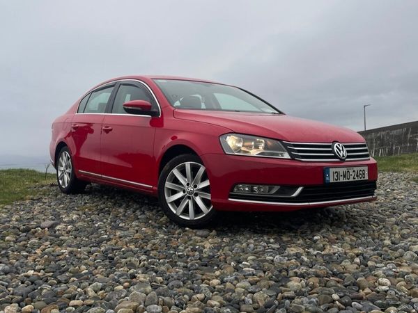 Volkswagen Passat Saloon, Diesel, 2013, Red