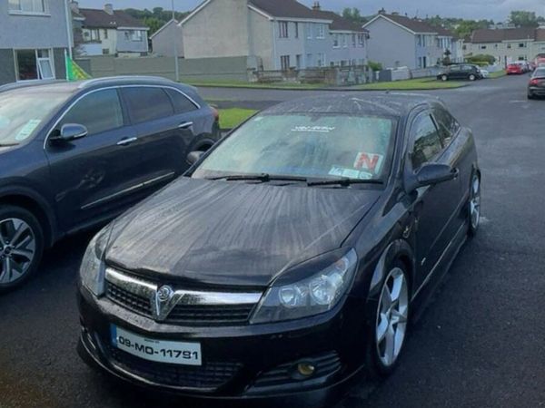 Vauxhall Astra Hatchback, Diesel, 2009, Black