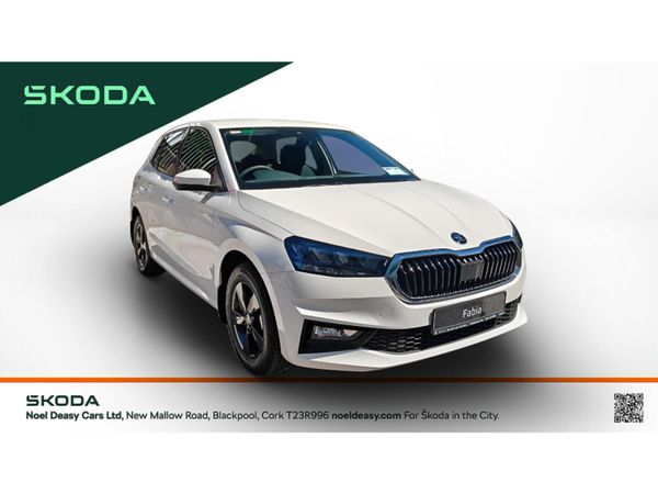 Skoda Fabia Hatchback, Petrol, 2025, White