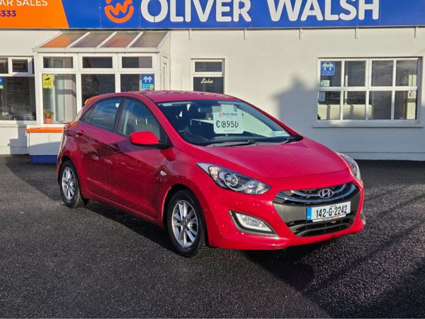 Hyundai i30 Hatchback, Diesel, 2014, Red