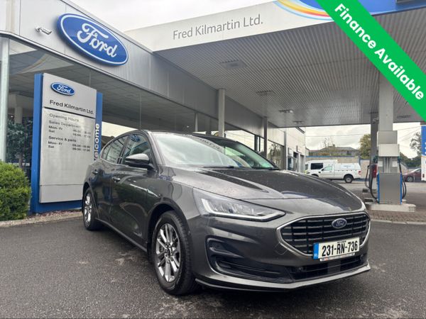 Ford Focus Hatchback, Petrol, 2023, Grey