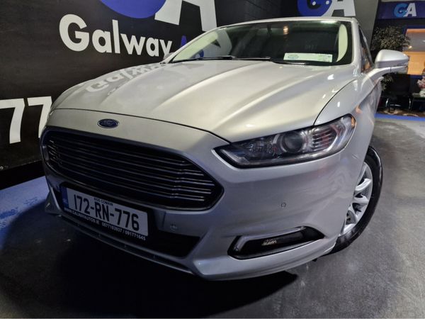 Ford Mondeo Hatchback, Diesel, 2017, Silver