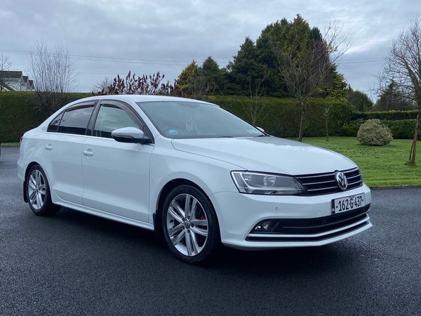 Volkswagen Jetta Saloon, Diesel, 2016, White