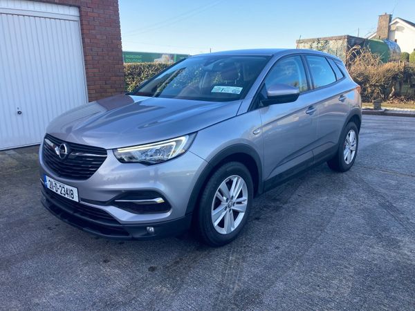 Opel Grandland X SUV, Diesel, 2021, Grey