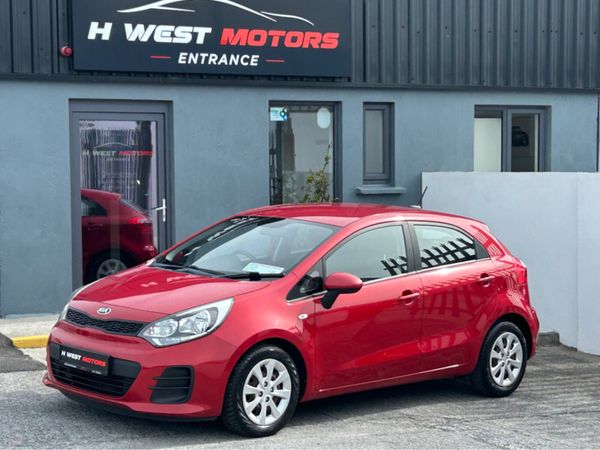 Kia Rio Hatchback, Petrol, 2016, Red