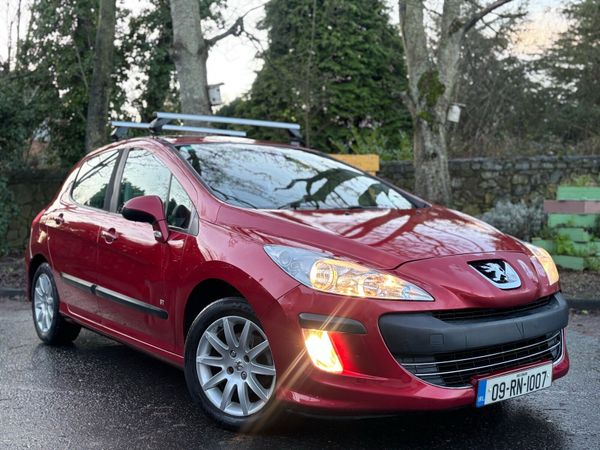 Peugeot 308 Hatchback, Diesel, 2009, Red