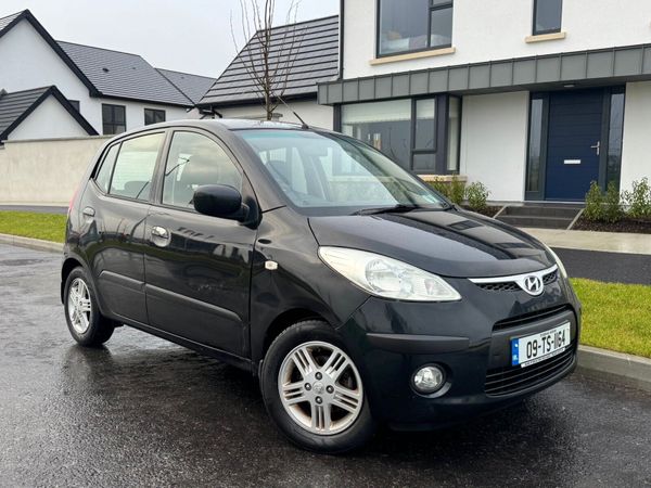 Hyundai i10 Hatchback, Petrol, 2009, Black