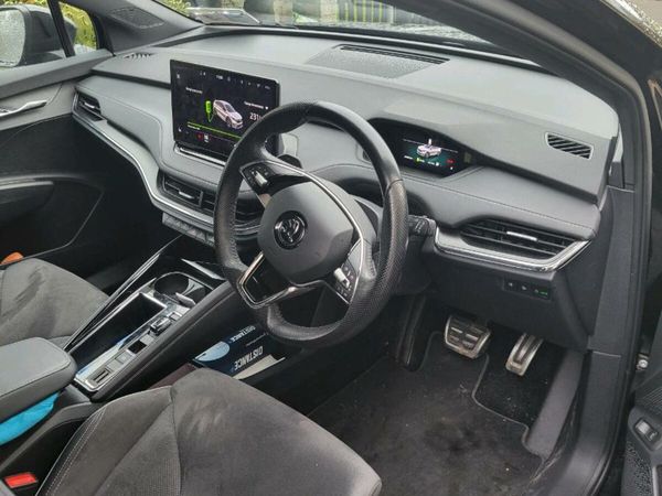 Skoda Enyaq Estate/Jeep, Electric, 2024, Black