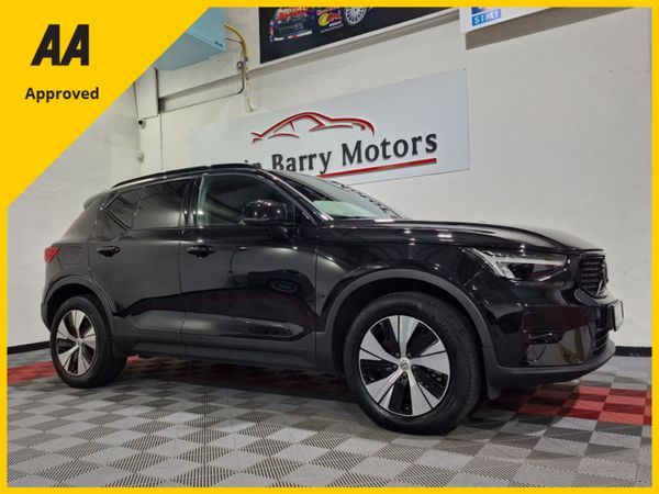 Volvo XC40 SUV, Petrol Plug-in Hybrid, 2023, Black