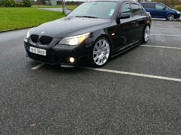 BMW 5-Series Saloon, Diesel, 2009, Black