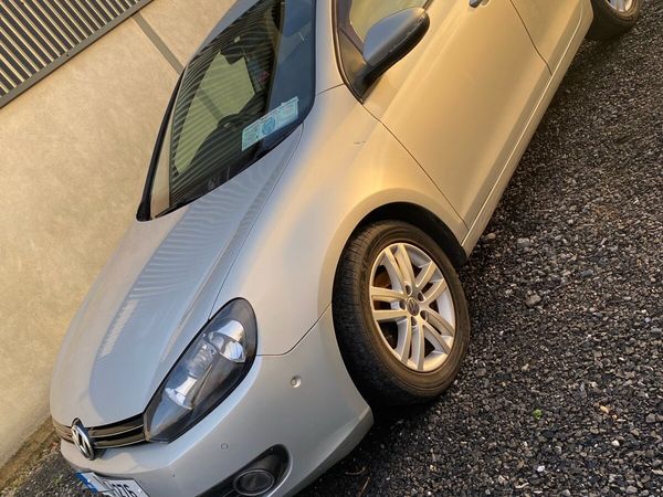 Volkswagen Golf Hatchback, Diesel, 2011, Silver