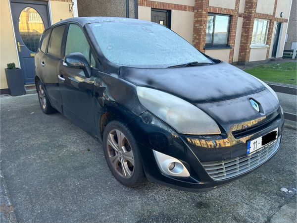 Renault Grand Scenic MPV, Diesel, 2011, Black