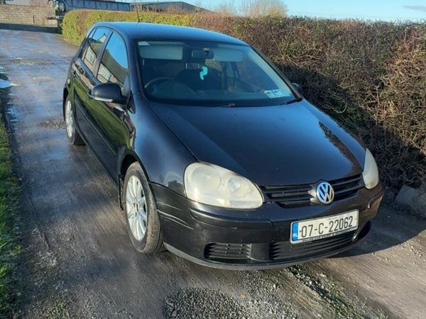 Volkswagen Passat Saloon, Diesel, 2008, Silver