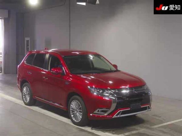 Mitsubishi Outlander SUV, Petrol Plug-in Hybrid, 2019, Red
