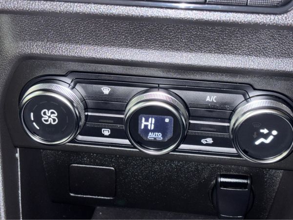 Dacia Jogger MPV, Petrol, 2023, Grey