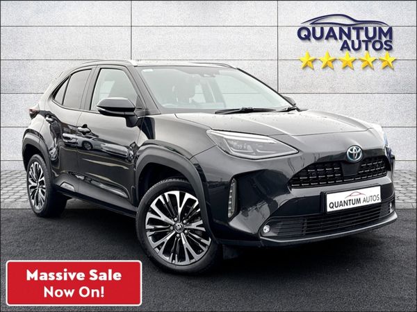 Toyota Yaris Cross Hatchback, Petrol Hybrid, 2022, Black