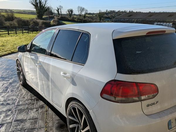 Volkswagen Golf Hatchback, Diesel, 2011, White