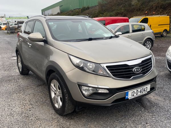 Kia Sportage SUV, Diesel, 2012, Silver