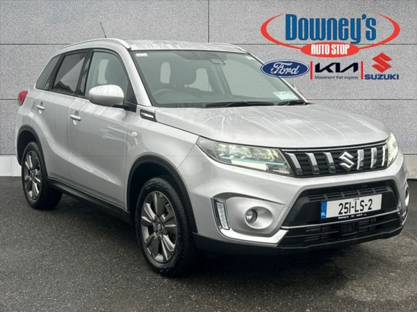 Suzuki Vitara Hatchback, Petrol, 2025, Silver