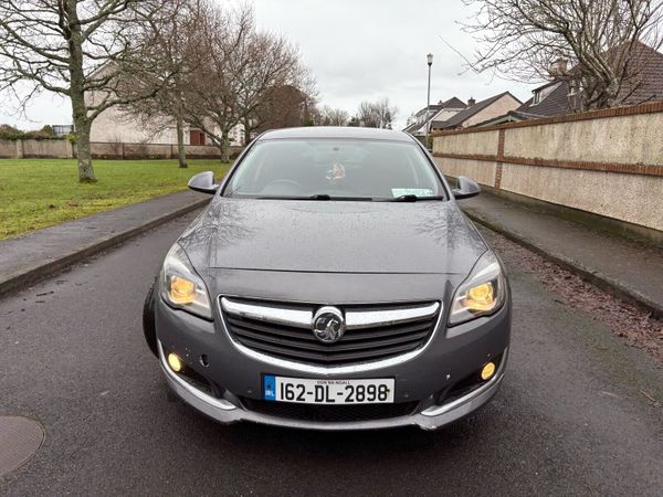 Vauxhall Insignia Hatchback, Diesel, 2016, Grey