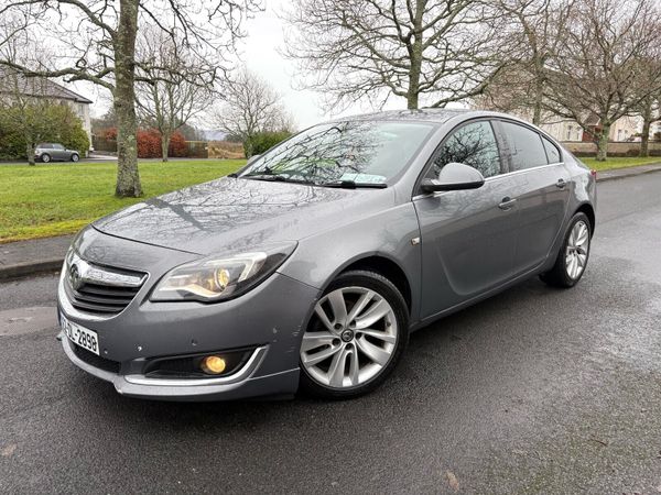 Vauxhall Insignia Hatchback, Diesel, 2016, Grey