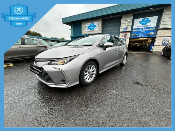 Toyota Corolla Saloon, Petrol Hybrid, 2022, Grey