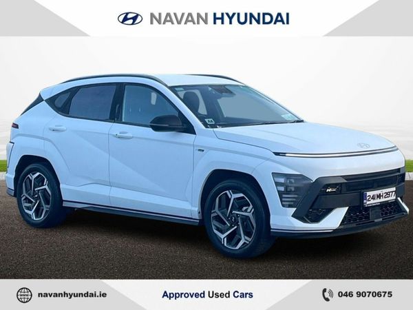 Hyundai KONA MPV, Petrol, 2024, White
