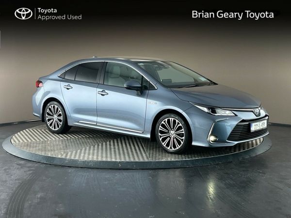 Toyota Corolla Saloon, Petrol Hybrid, 2022, Grey