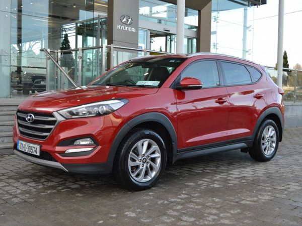 Hyundai Tucson SUV, Diesel, 2017, Red