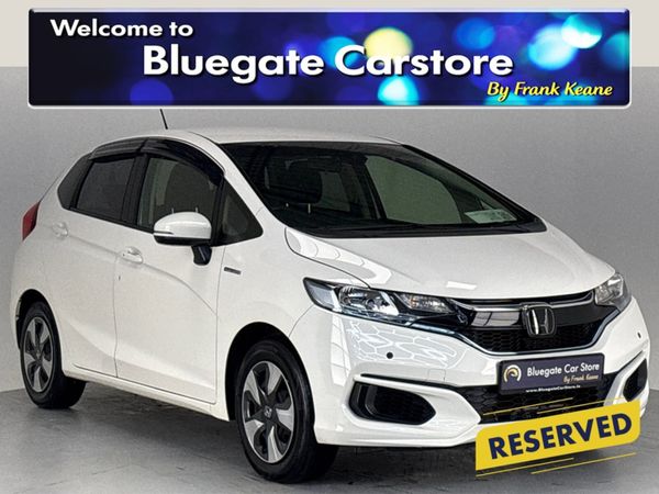 Honda Fit Hatchback, Petrol Hybrid, 2018, White