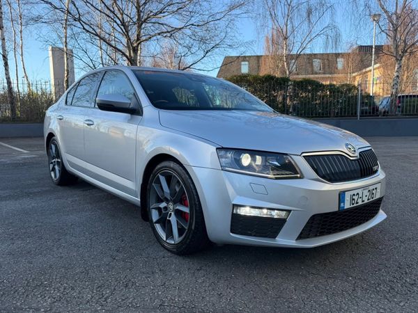 Skoda Octavia Hatchback, Diesel, 2016, Silver