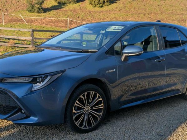 Toyota Corolla Hatchback, Petrol Hybrid, 2022, Blue