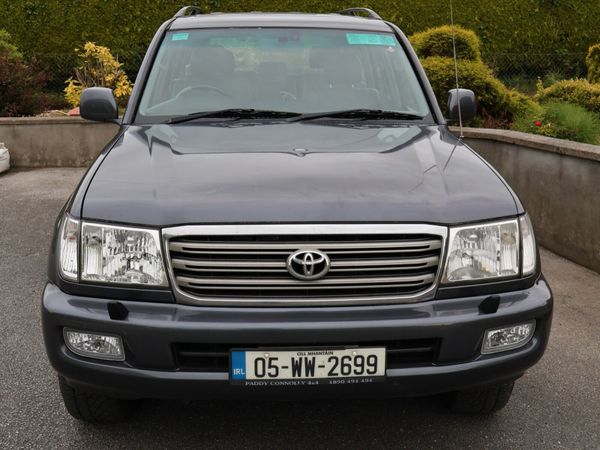 Toyota Land Cruiser SUV, Diesel, 2005, Silver