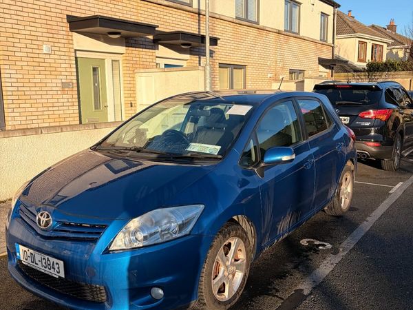 Toyota Auris Hatchback, Petrol, 2010, Blue