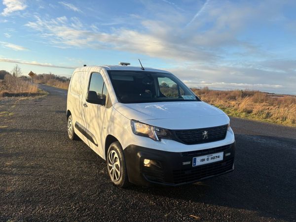 Peugeot Partner MPV, Diesel, 2019, White