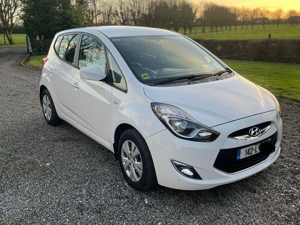 Hyundai ix20 MPV, Petrol, 2014, White