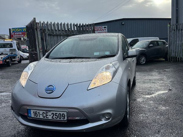 Nissan Leaf Hatchback, Electric, 2016, Silver