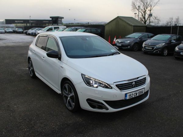 Peugeot 308 Hatchback, Petrol, 2015, White