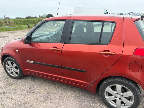 Suzuki Swift Hatchback, Petrol, 2008, Bronze