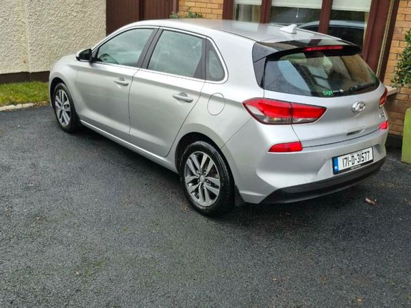 Hyundai i30 Hatchback, Petrol, 2017, Grey