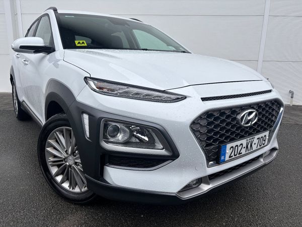 Hyundai KONA MPV, Petrol, 2020, White