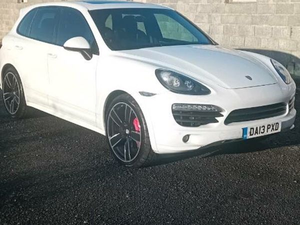 Porsche Cayenne SUV, Diesel, 2013, White