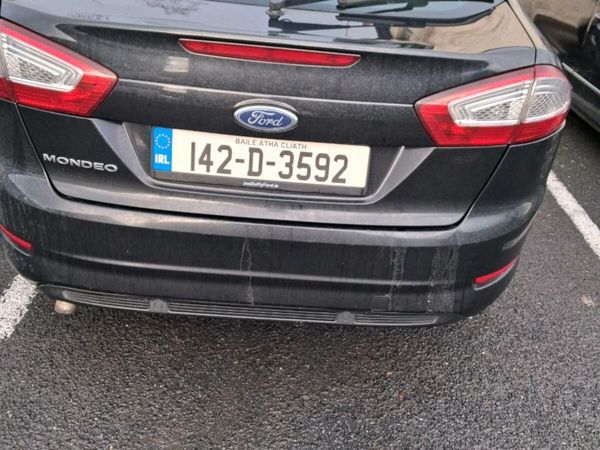 Ford Mondeo Hatchback, Diesel, 2014, Black