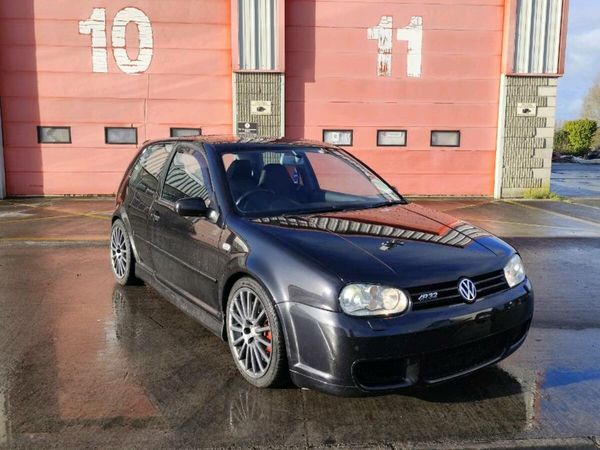 Volkswagen Golf Hatchback, Petrol, 2003, Black