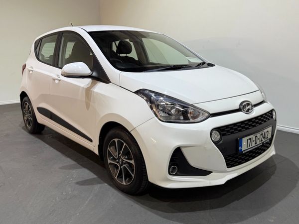 Hyundai i10 Hatchback, Petrol, 2017, White