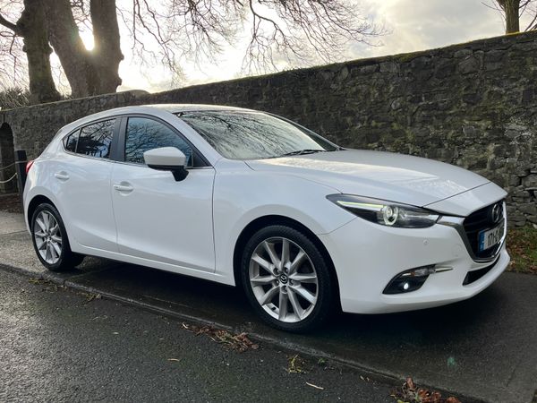 Mazda Mazda3 Hatchback, Diesel, 2017, White