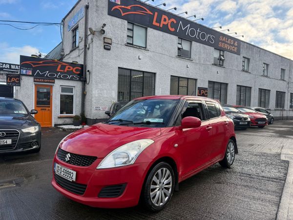 Suzuki Swift Hatchback, Petrol, 2012, Red