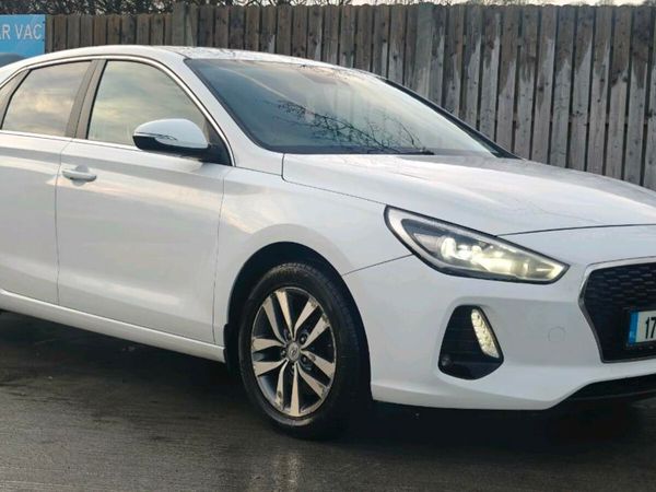 Hyundai i30 Hatchback, Diesel, 2017, White