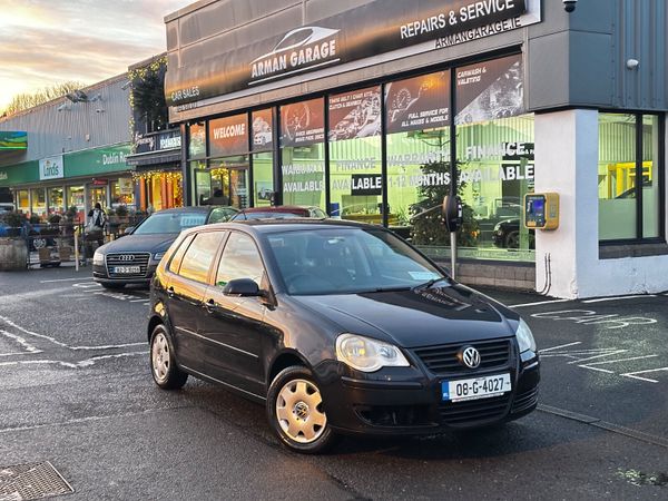 Volkswagen Polo Hatchback, Petrol, 2008, Black
